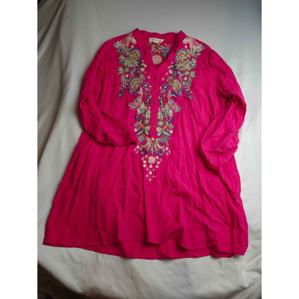 Luna Moon Tunic Top Womens Size XL Hot Pink Floral Embroidered Boho Long Sleeve